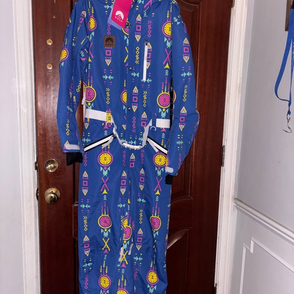 Oosc Ski and Snow Suit - Picture 3 of 6